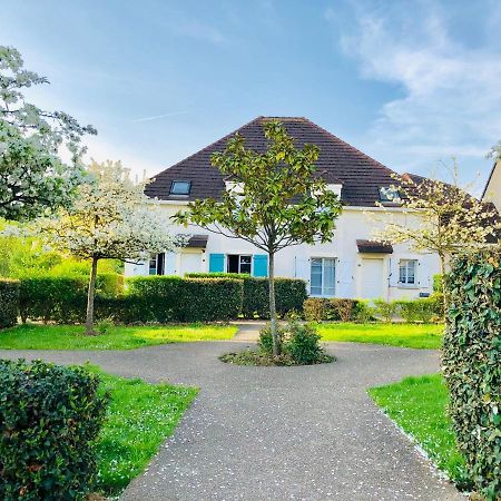 Chambres D'Hotes A Themes A 2,4Km Du Parc Magny-le-Hongre Exterior foto